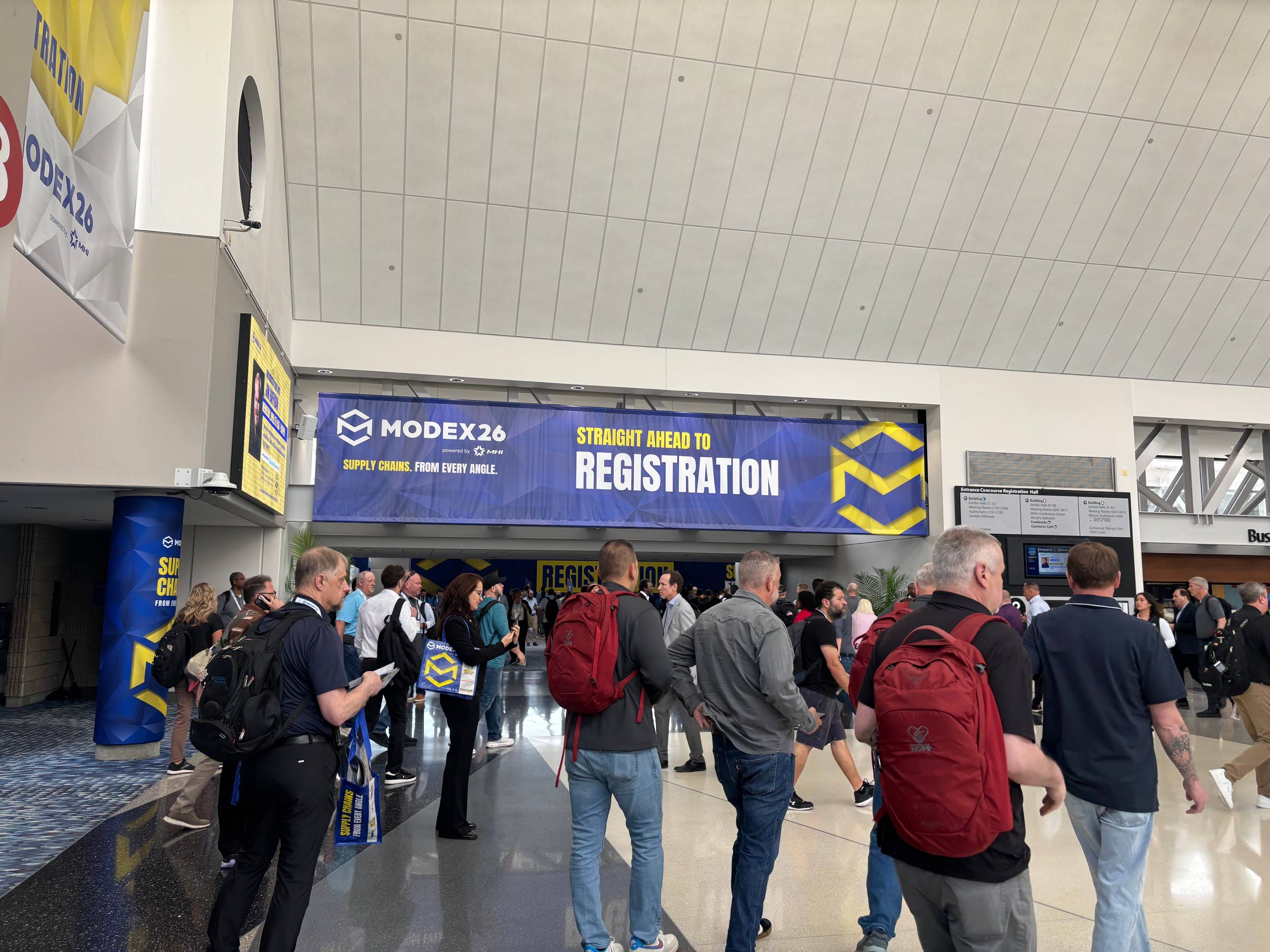 美国MODEX 2026首日直击 | 亿控智能展位人气高涨：多国客户到访，近20家留联系方式期待深度合作！